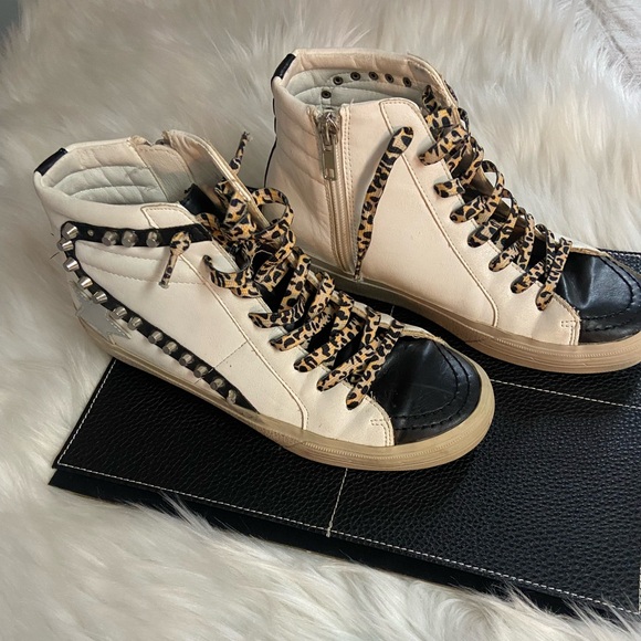 ShuShop White and Black High-Top Sneakers with Leopard Accents - Picture 4 of 11